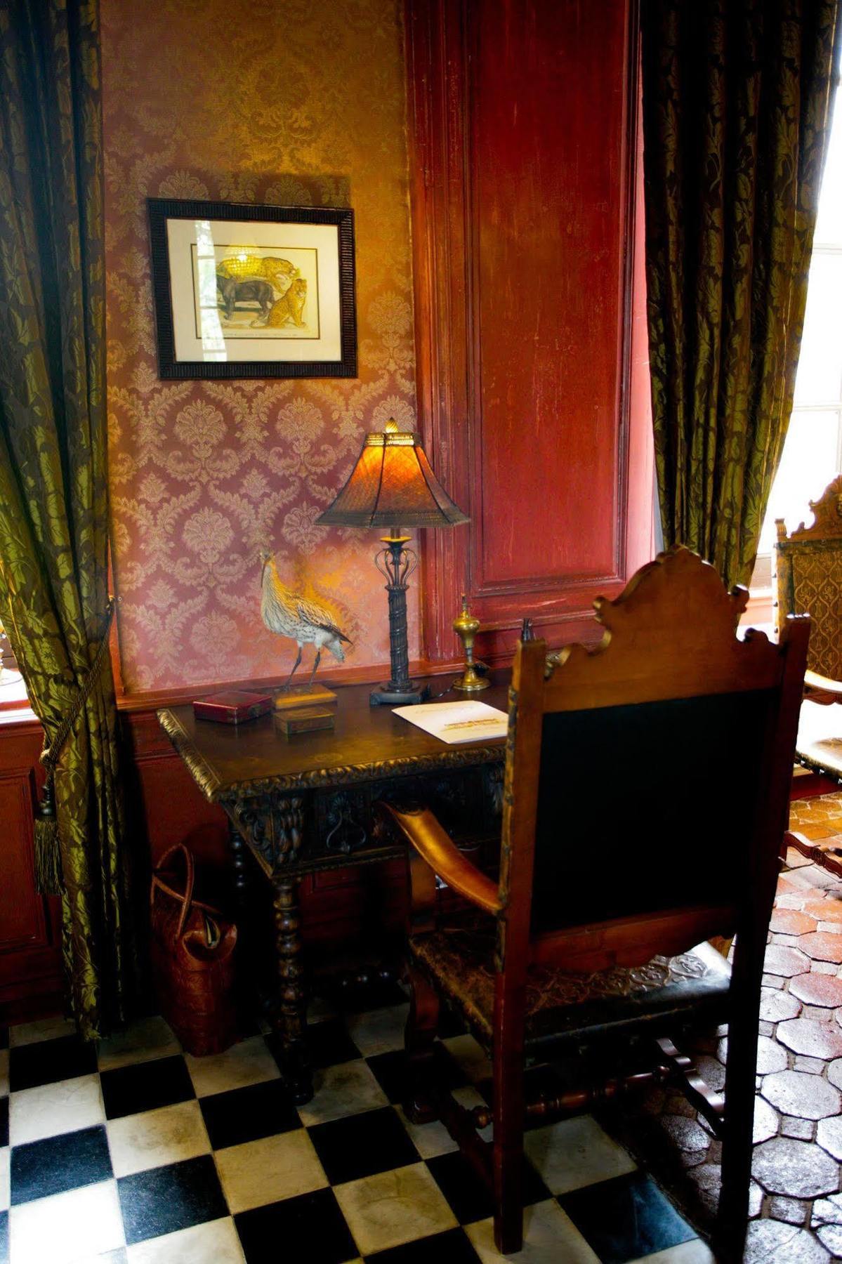 Chateau D'Origny, Chambres D'Hotes Et Restaurant Gastronomique Ouches Exterior photo